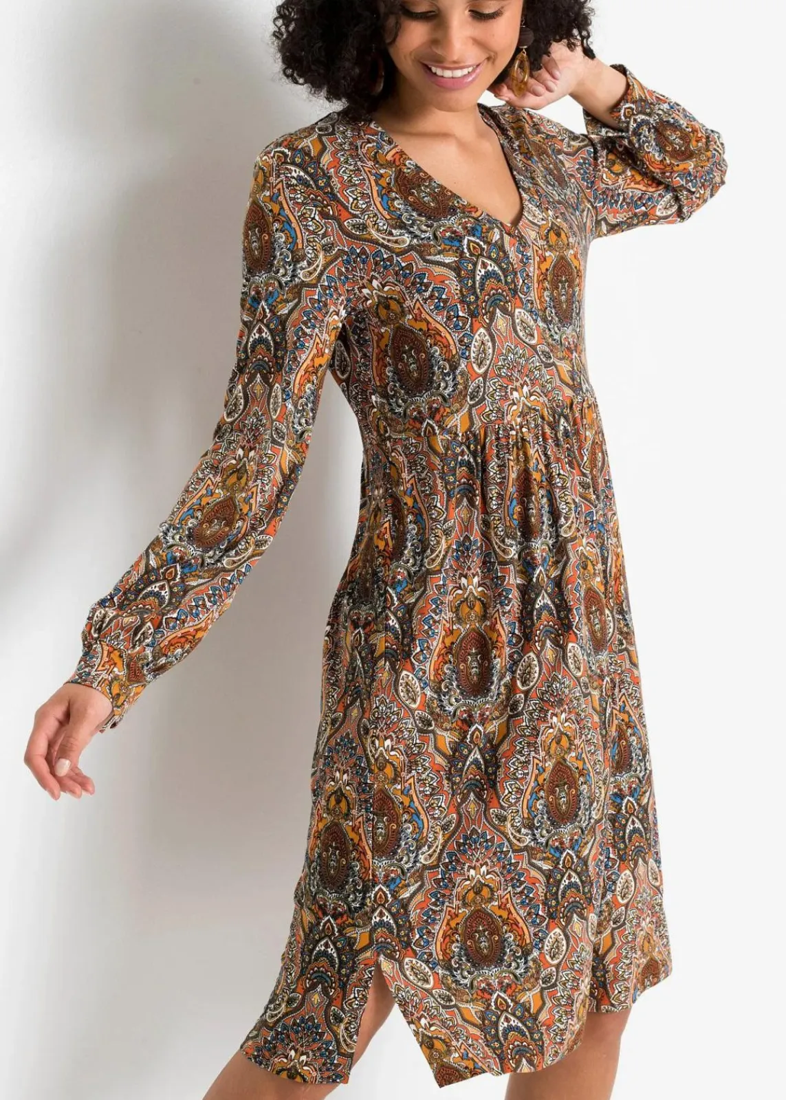 bonprix Bekleidung·Pullover & Strickjacken|Kleider^Jerseykleid mit Paisley rot/bunt Paisley