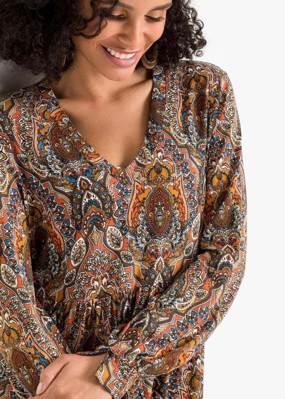 bonprix Bekleidung·Pullover & Strickjacken|Kleider^Jerseykleid mit Paisley rot/bunt Paisley