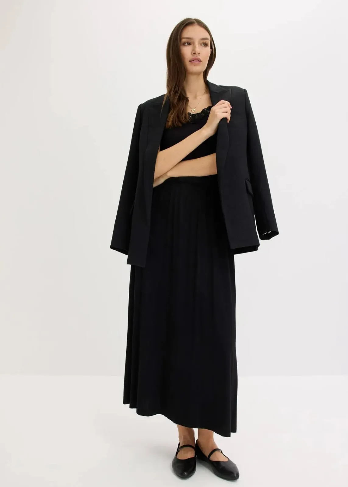 bonprix Nachhaltigere Materialien|Kleider^Jerseykleid mit Spitze schwarz