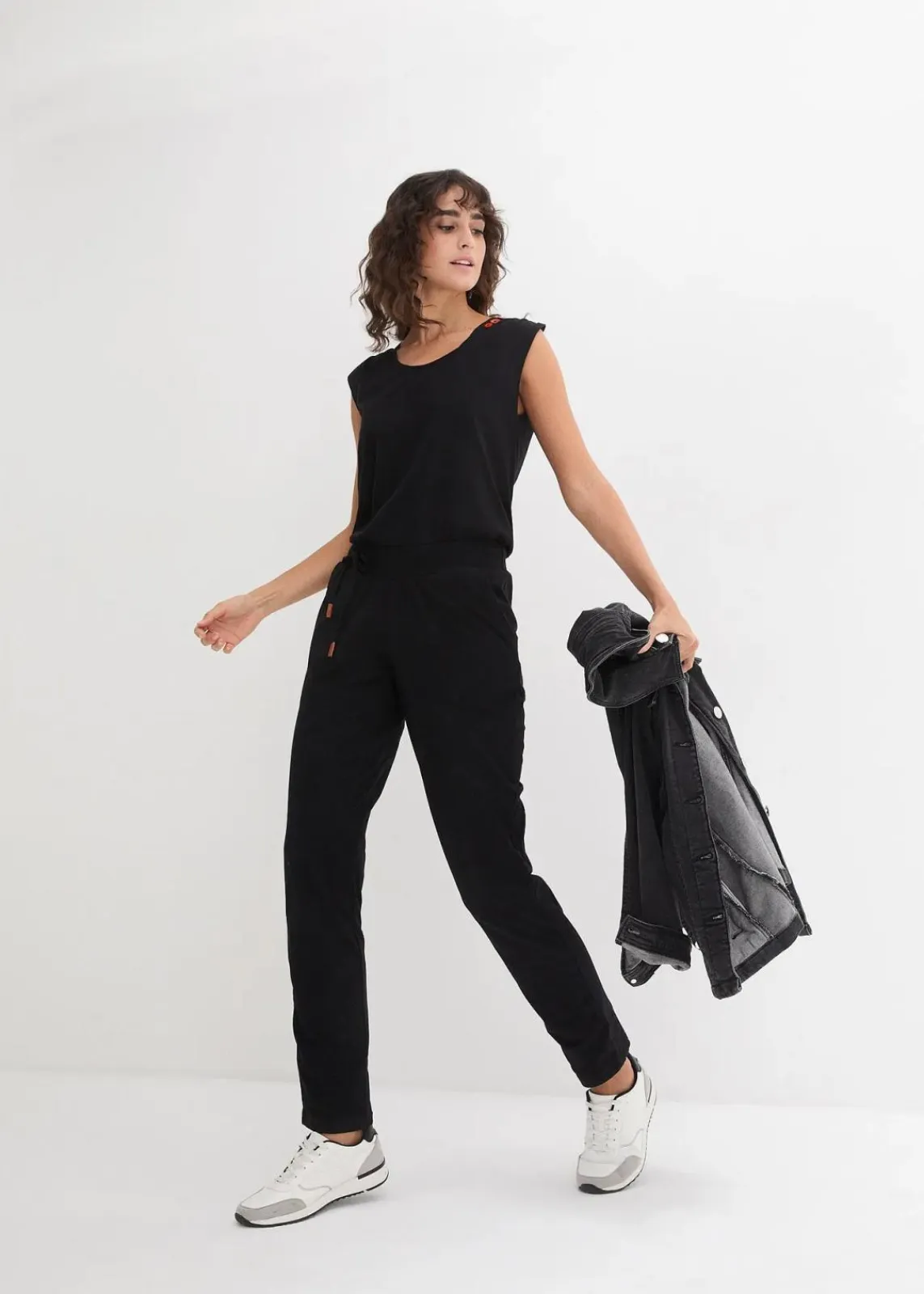 bonprix Bekleidung·Homewear|Jumpsuits^Jersey-Overall aus Baumwoll-Mix schwarz