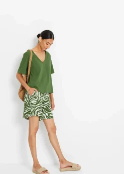 bonprix Nachhaltigere Materialien|Hosen^Jersey-Shorts aus softem Viskose-Mix forstgrün/wollweiß zebra bedruckt