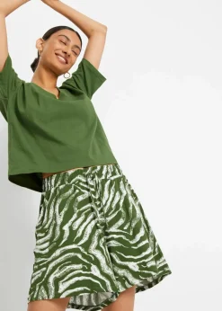 bonprix Nachhaltigere Materialien|Hosen^Jersey-Shorts aus softem Viskose-Mix forstgrün/wollweiß zebra bedruckt