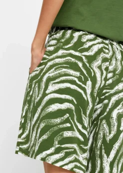 bonprix Nachhaltigere Materialien|Hosen^Jersey-Shorts aus softem Viskose-Mix forstgrün/wollweiß zebra bedruckt