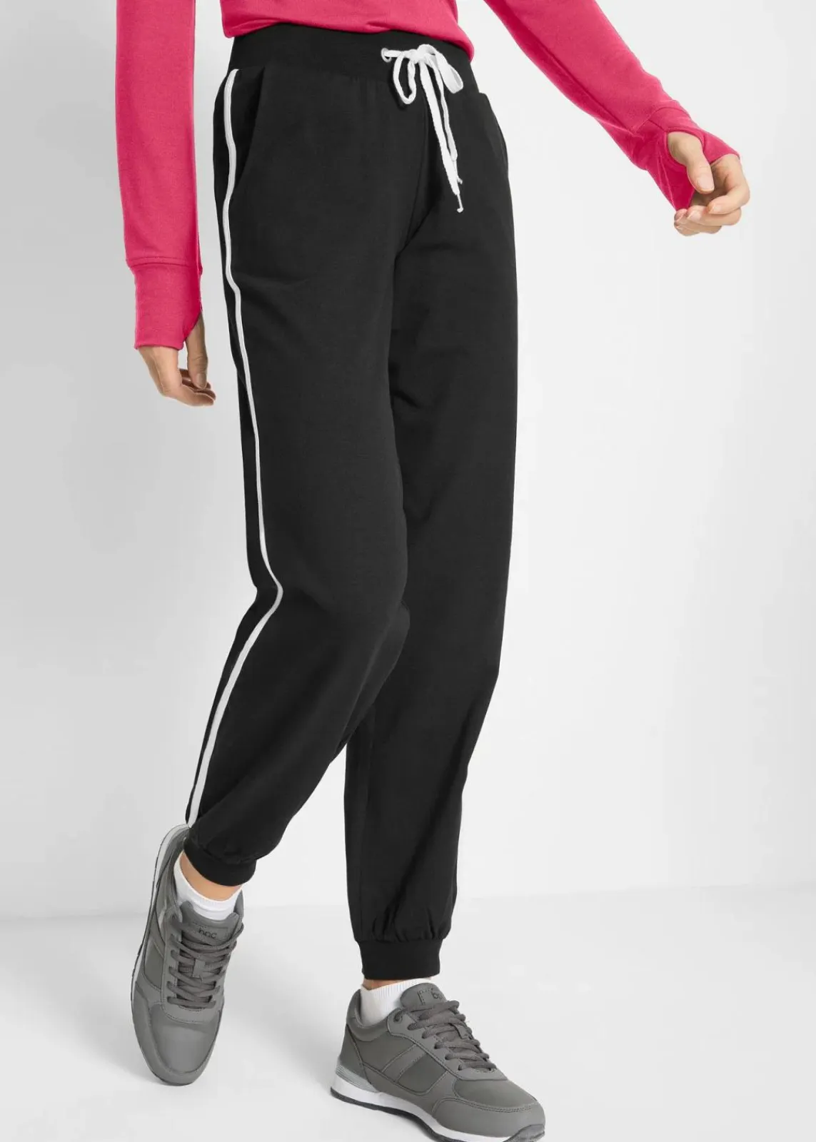 bonprix Bekleidung·Blusen & Tuniken|Bekleidung·Kleider^Jogginghose aus Baumwolle schwarz