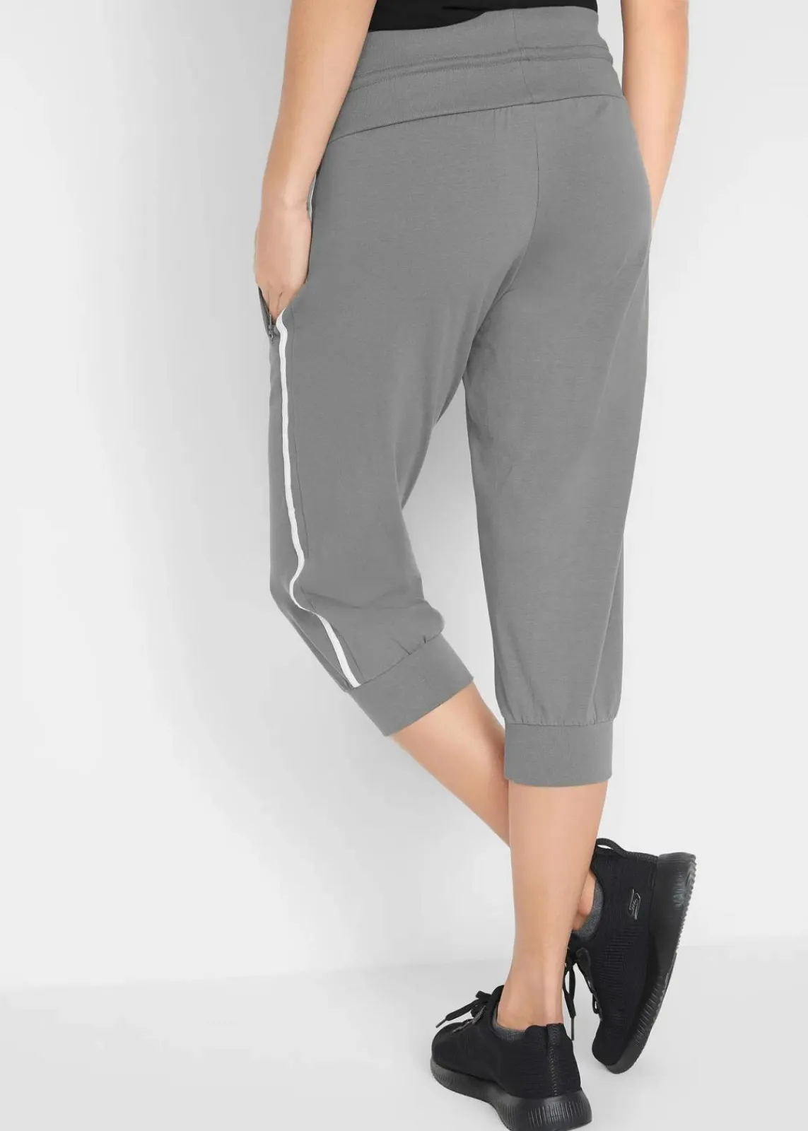 bonprix Bekleidung·Sweat|Bekleidung·Blusen & Tuniken^Jogginghose aus Baumwolle (2er Pack), Capri-Länge schwarz+rauchgrau