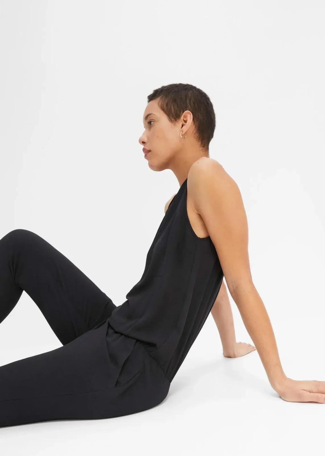 bonprix Jumpsuits^Jumpsuit schwarz