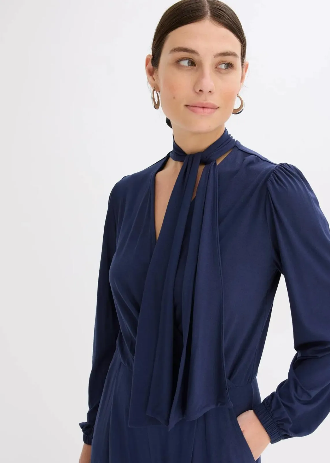 bonprix Jumpsuits|Bekleidung·Homewear^Jumpsuit aus fließendem Viskose-Mix dunkelblau