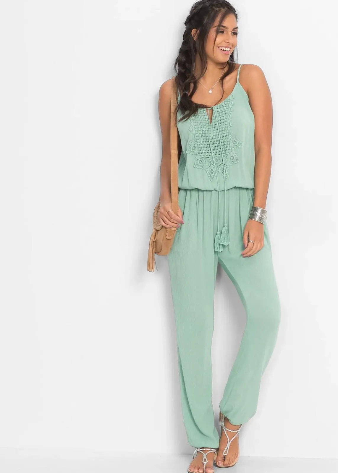 bonprix Nachhaltigere Materialien|Jumpsuits^Jumpsuit aus strukturierter Viskose pastellgrün