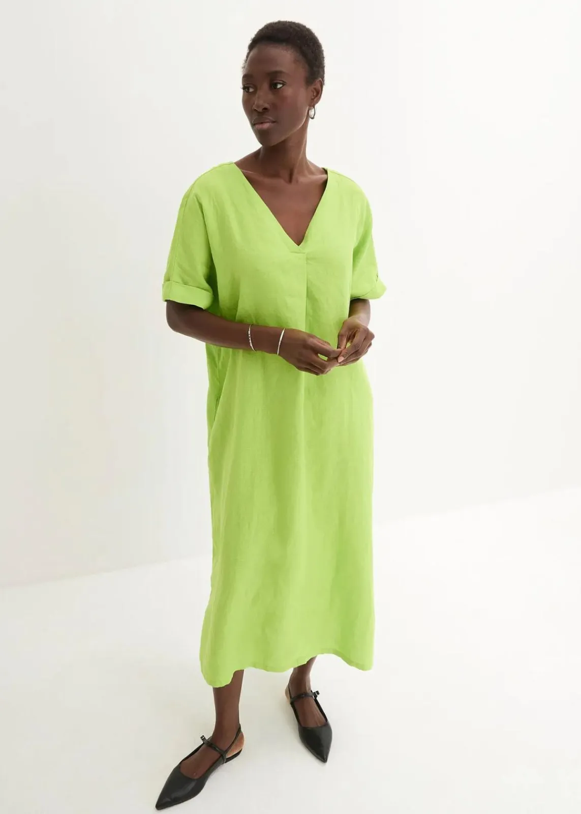 bonprix Nachhaltigere Materialien|Premium^Kaftan-Kleid aus reinem Leinen limonengrün