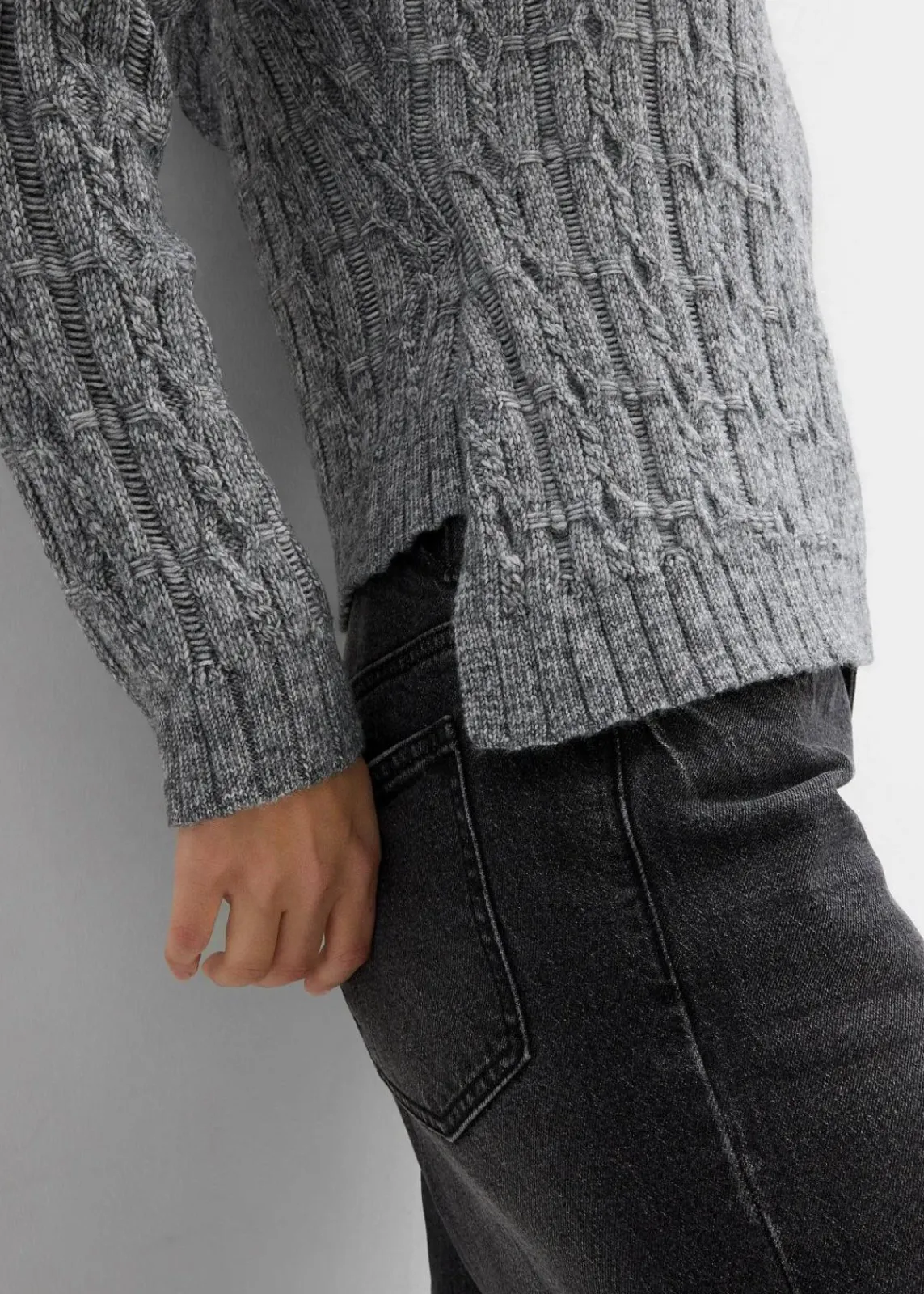 bonprix Bekleidung·Umstandsmode|Pullover & Strickjacken^Kapuzenpullover mit asymmetrischem Saum grau meliert