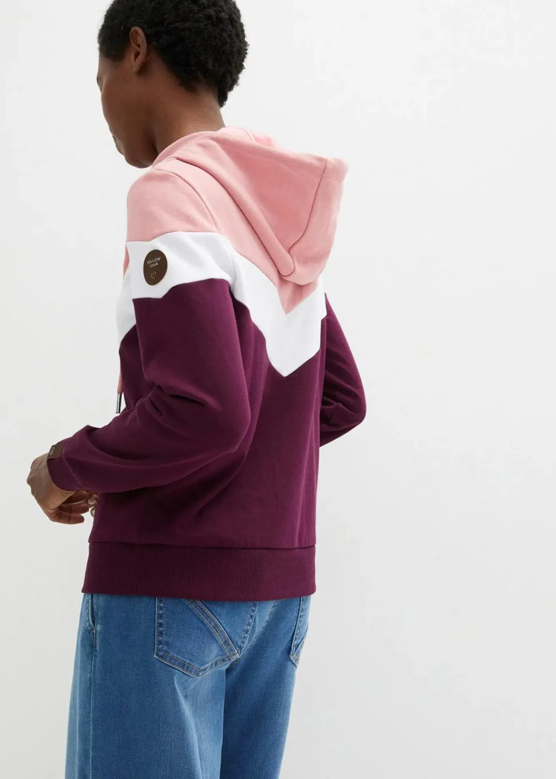bonprix Bekleidung·Blusen & Tuniken|Nachhaltigere Materialien^Kapuzensweatshirt mit großem Kragen holunderbeere