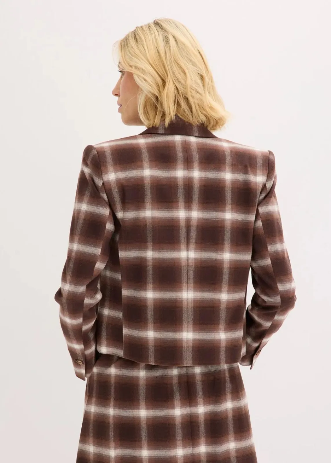 bonprix Bekleidung·Basics|Blazer^Karoblazer dunkelbraun/hellbraun/mittelbraun/elfenbein kariert