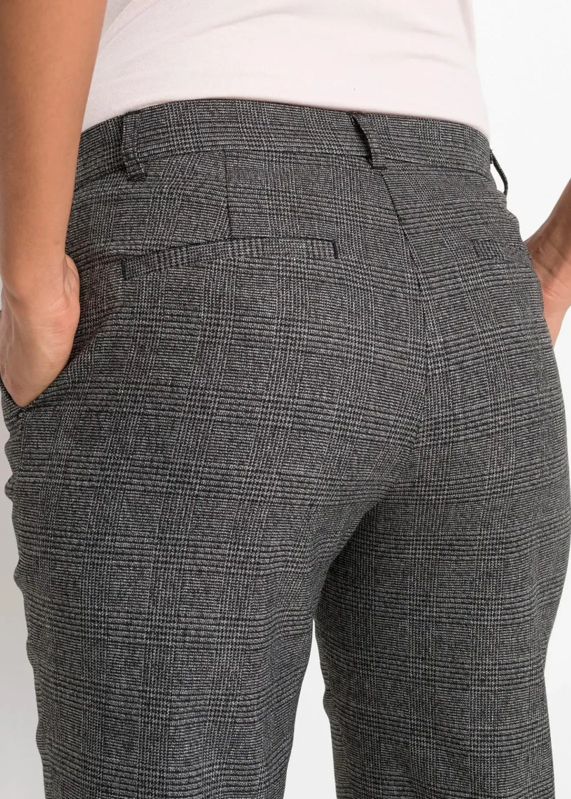 bonprix Bekleidung·Kleider|Hosen^Karo-Chinohose schwarz/weiß kariert