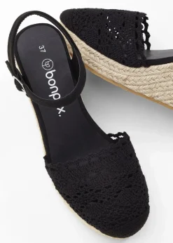 bonprix Pumps^Keilpumps in Häkel-Optik schwarz