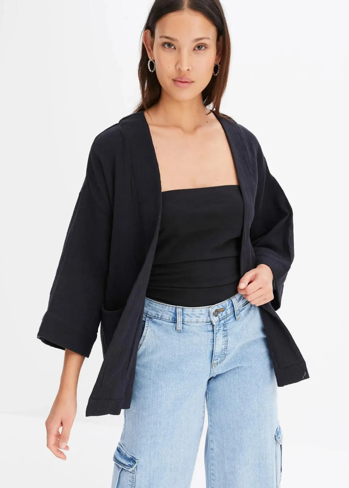 bonprix Bekleidung·Jacken & Mäntel|Blusen & Tuniken^Kimono aus luftigem Musselin schwarz
