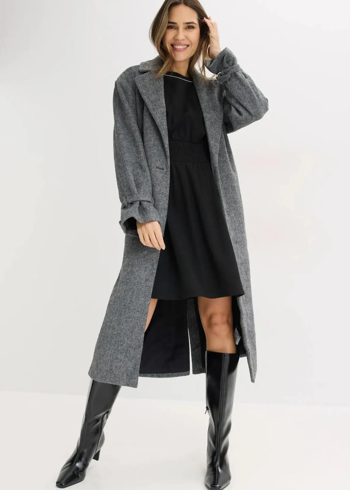bonprix Bekleidung·Pullover & Strickjacken|Kleider^Kleid schwarz/wollweiß