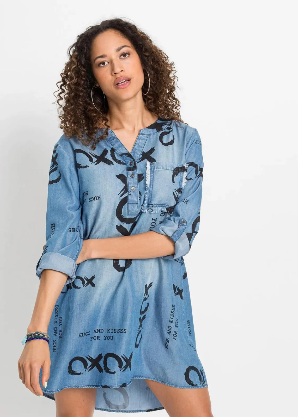 bonprix Nachhaltigere Materialien|Kleider^Kleid aus fließendem Lyocell blau denim bedruckt