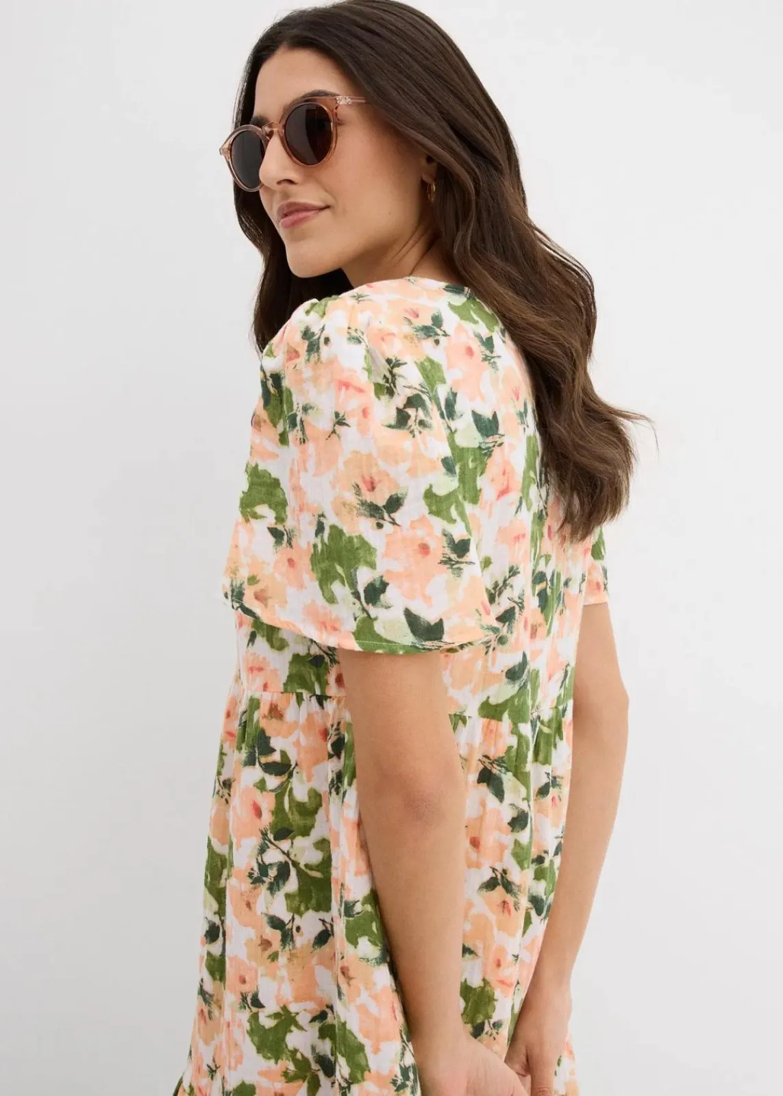 bonprix Bekleidung·Pullover & Strickjacken|Kleider^Kleid aus Musselin weiß/hellgrün/melba/helllachs/mattpistazie/moosgrün floral