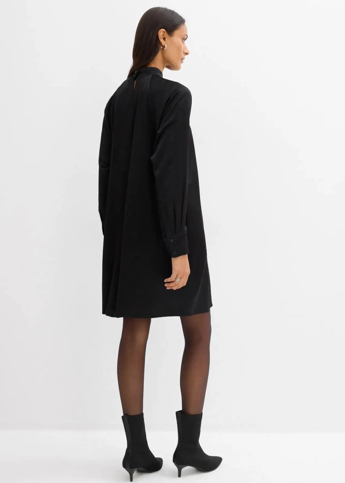 bonprix Kleider|Bekleidung·Pullover & Strickjacken^Kleid aus Viskose-Mix schwarz