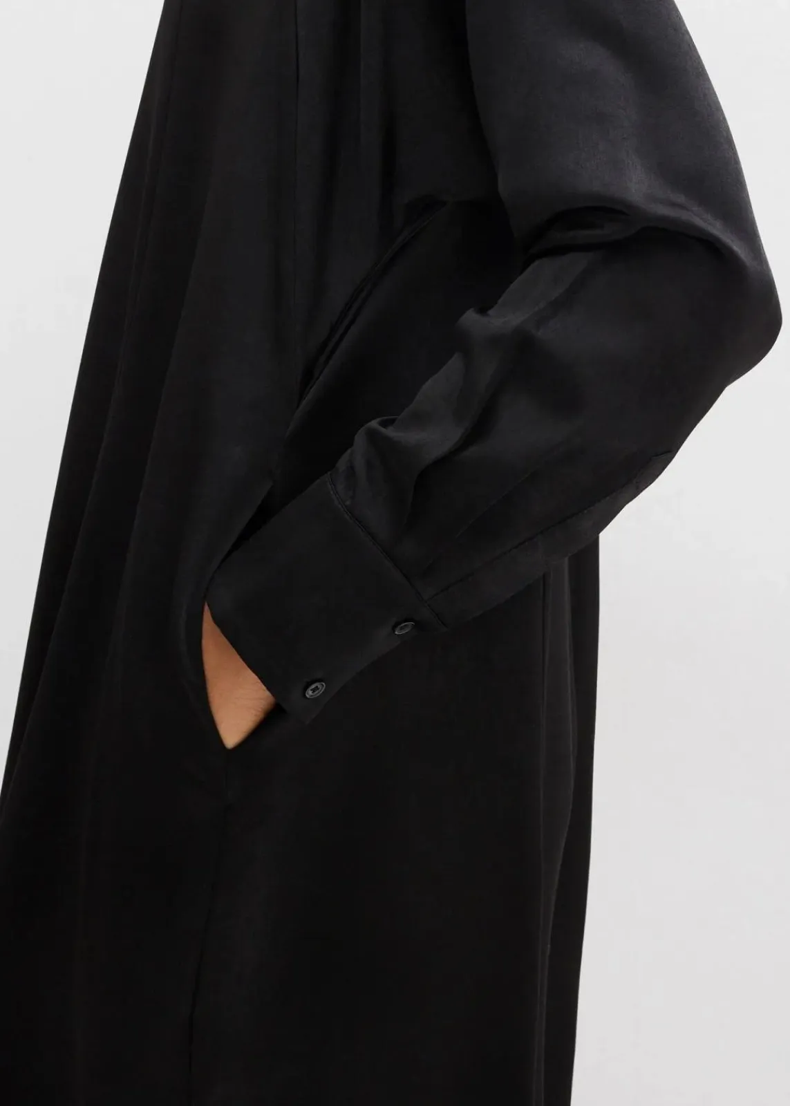 bonprix Kleider|Bekleidung·Pullover & Strickjacken^Kleid aus Viskose-Mix schwarz