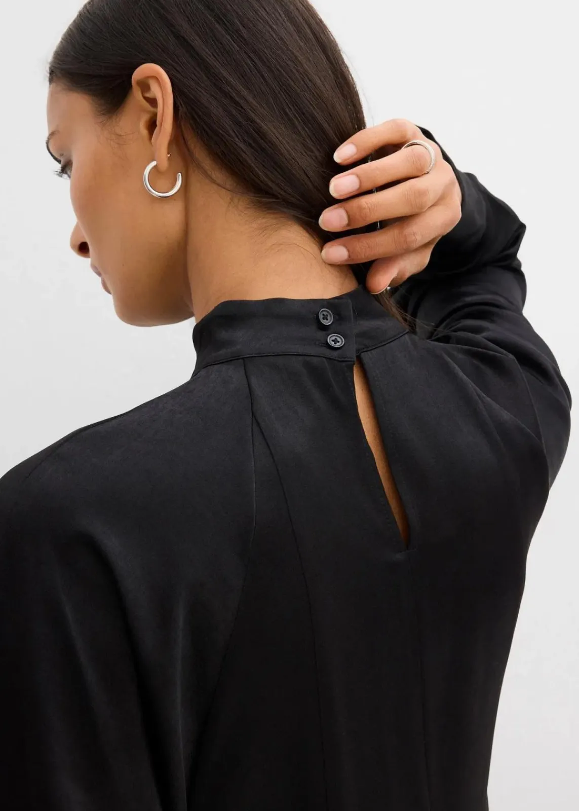 bonprix Kleider|Bekleidung·Pullover & Strickjacken^Kleid aus Viskose-Mix schwarz