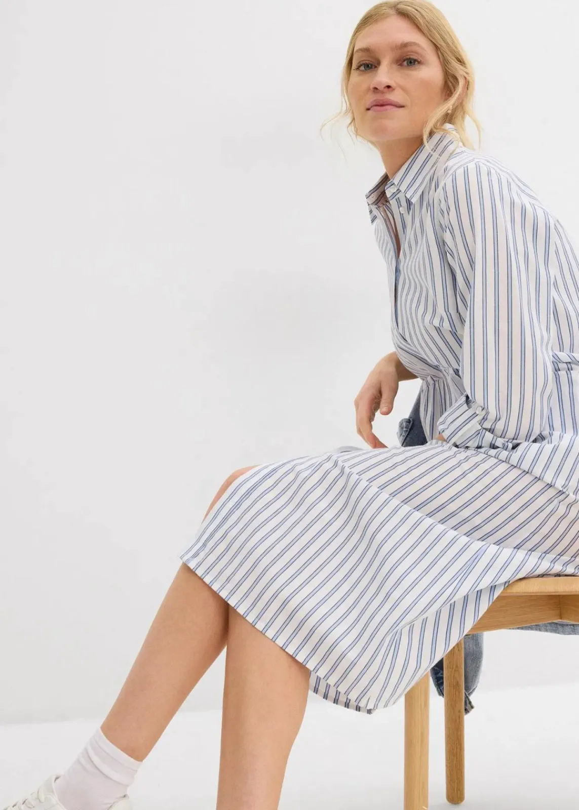 bonprix Bekleidung·Pullover & Strickjacken|Kleider^Kleid mit Hemdkragen aus reiner Baumwolle perlblau/dunkelblau/weiß gestreift
