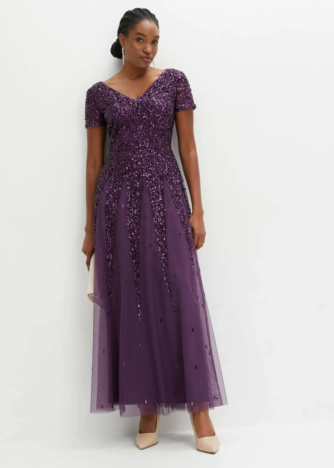bonprix Kurzgrößen|Bekleidung·Pullover & Strickjacken^Kleid mit Pailletten dunkellila