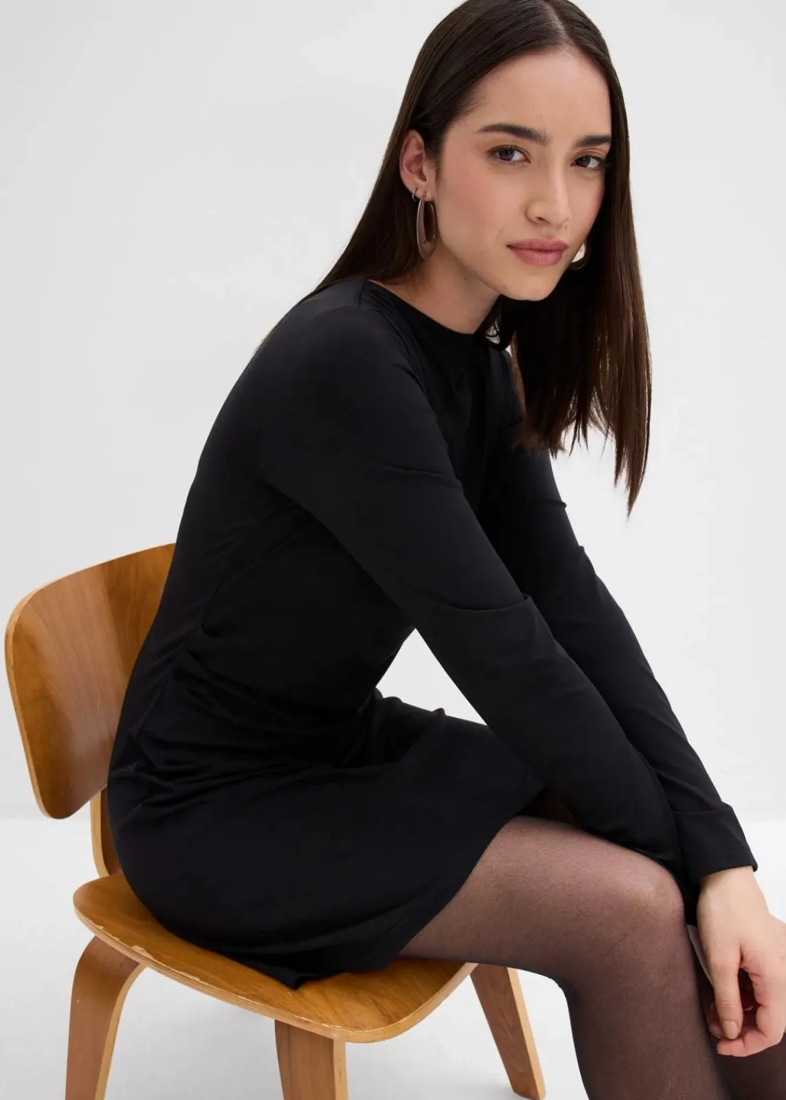 bonprix Bekleidung·Pullover & Strickjacken|Kleider^Kleid mit U-Bootausschnitt schwarz