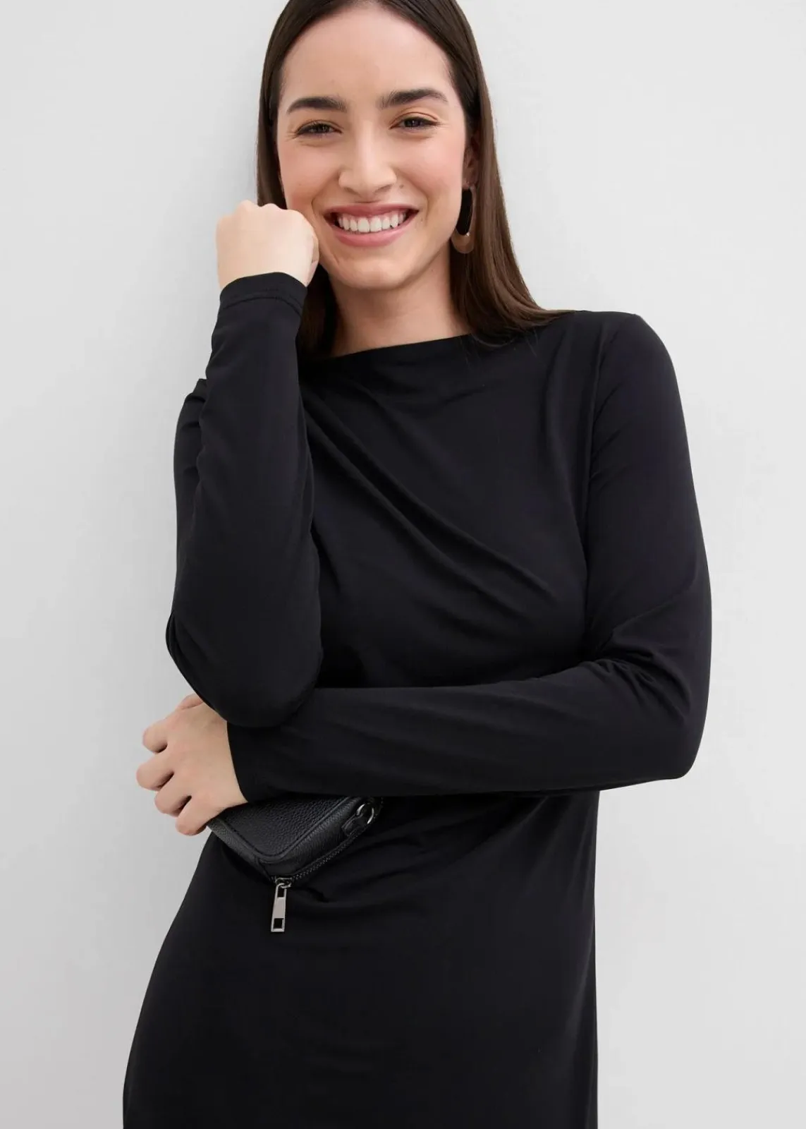 bonprix Bekleidung·Pullover & Strickjacken|Kleider^Kleid mit U-Bootausschnitt schwarz