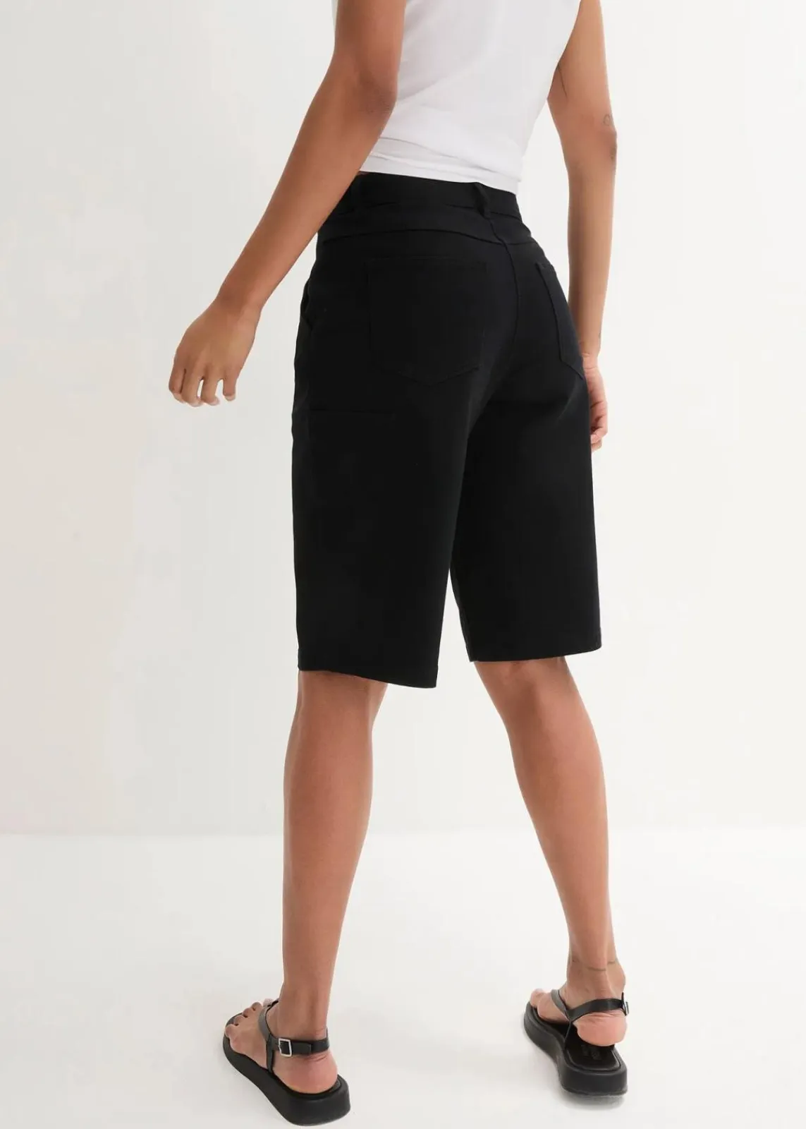 bonprix Bekleidung·Outdoorbekleidung|Bekleidung·Kleider^Knielange Baumwoll-Bermuda mit Utility-Details schwarz
