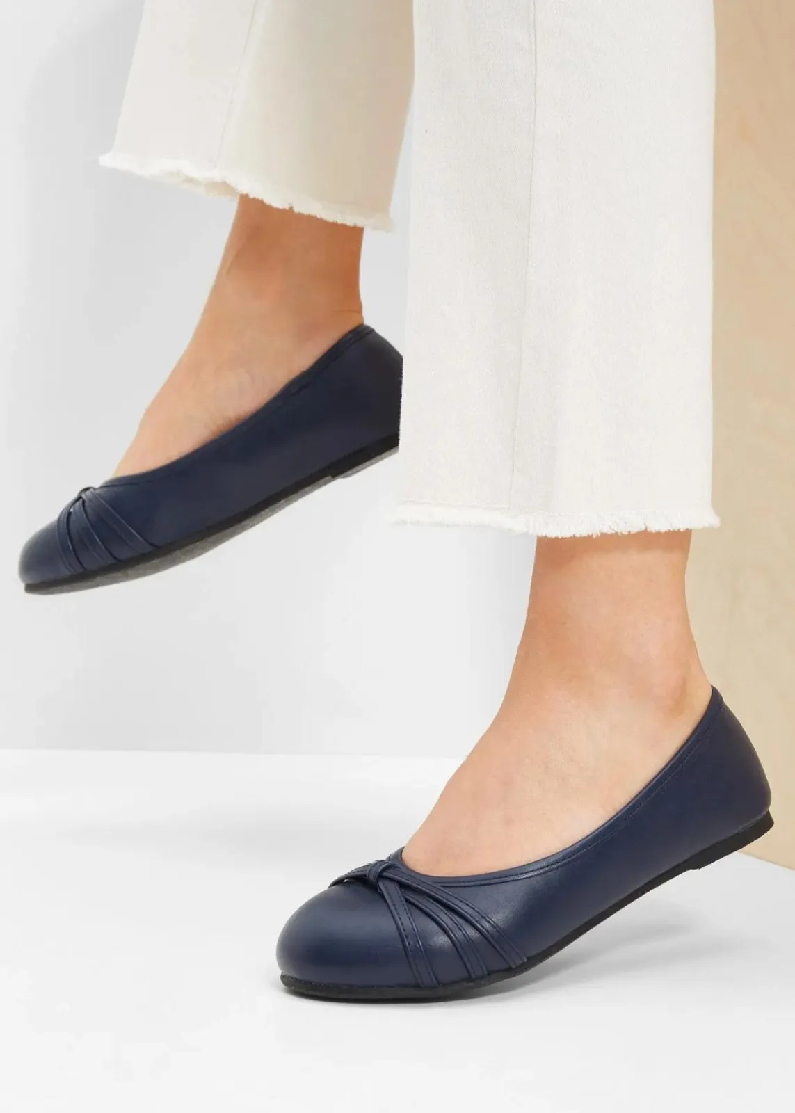 bonprix Schuhe & Accessoires In Spezialgrößen·Weite Schuhe|Schuhe & Accessoires In Spezialgrößen·Schuhe In Übergröße^Komfort-Ballerinas in bequemer Weite dunkelblau