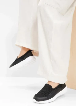 bonprix Komfortschuhe|Sneaker^Komfort-Slip-In-Sneaker mit leichter Sohle schwarz