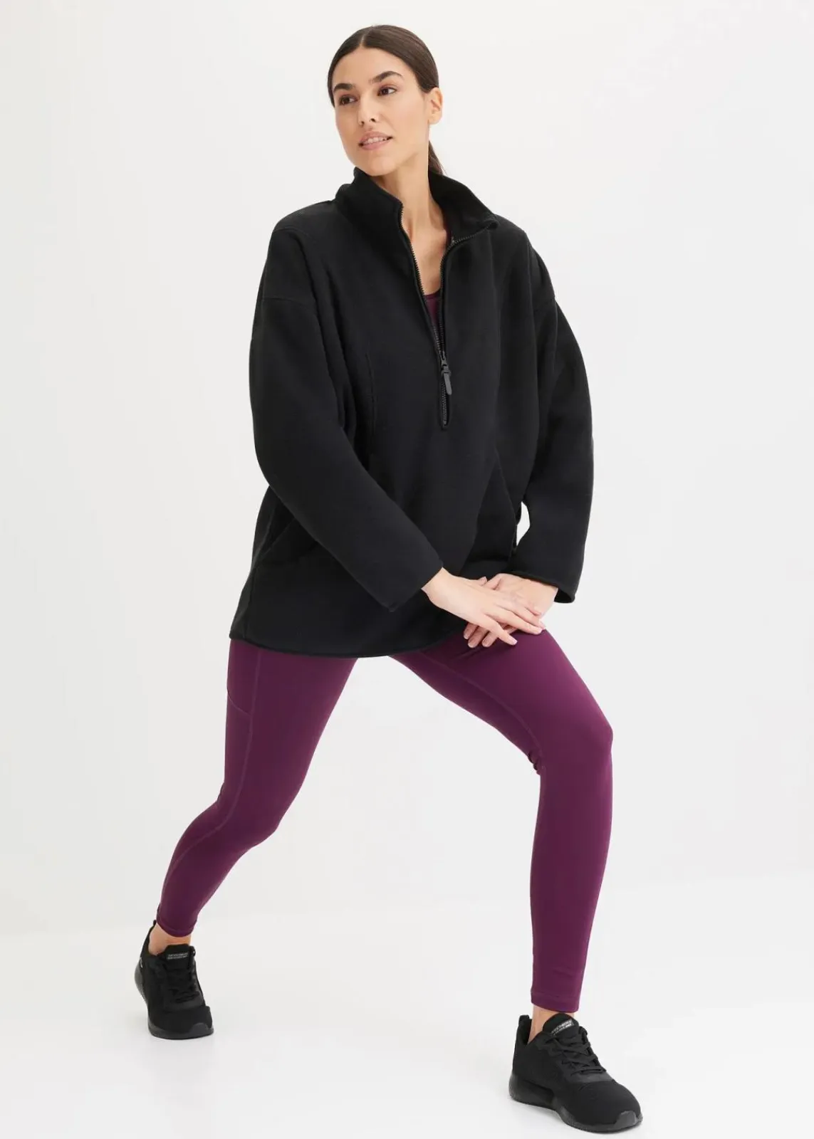 bonprix Sportbekleidung|Bekleidung·Kleider^Komfort-Sport-Leggings mit Handytasche, schnelltrocknend holunderbeere