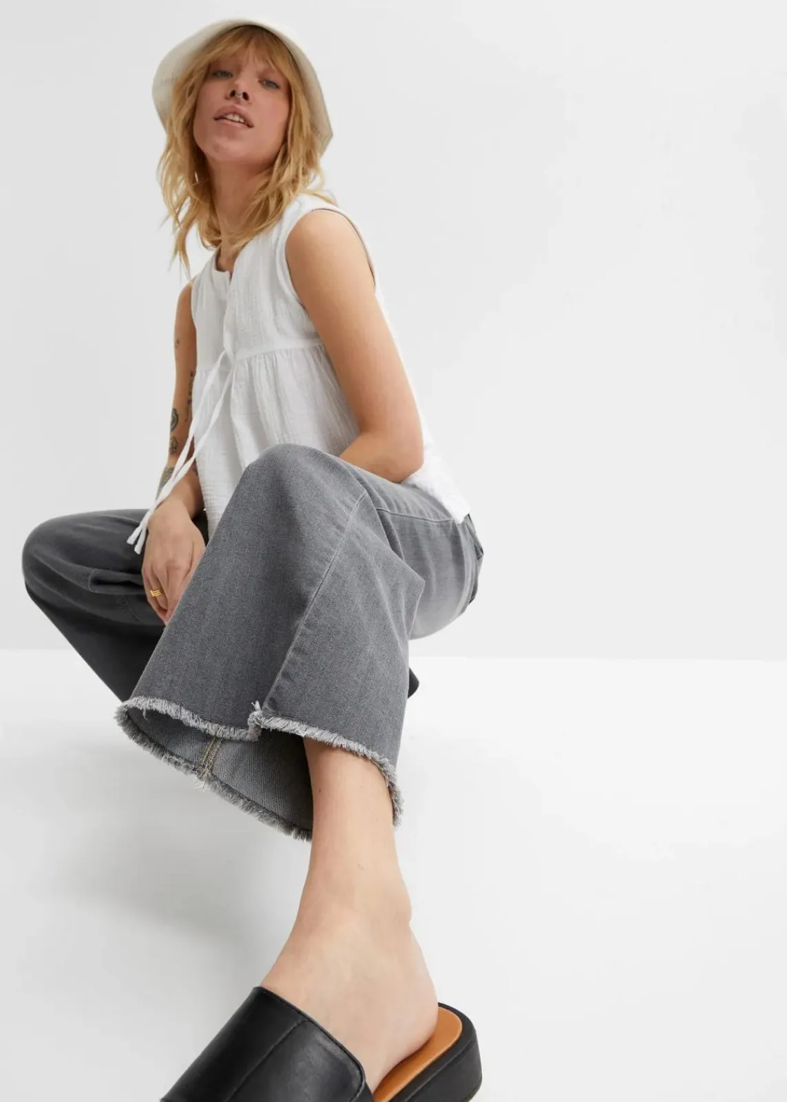 bonprix Jeans|Bekleidung·Shirts & Tops^7/8-Komfort-Stretch-Jeans, Wide Fit grau denim