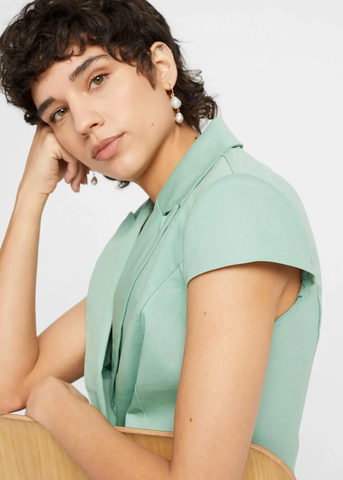 bonprix Bekleidung·Basics|Blazer^Kurzarm Blazer aus Baumwollsatin salbeigrün