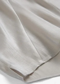 bonprix Blusen & Tuniken|Bekleidung·Jacken & Mäntel^Kurzarmbluse aus glänzendem Satin silber