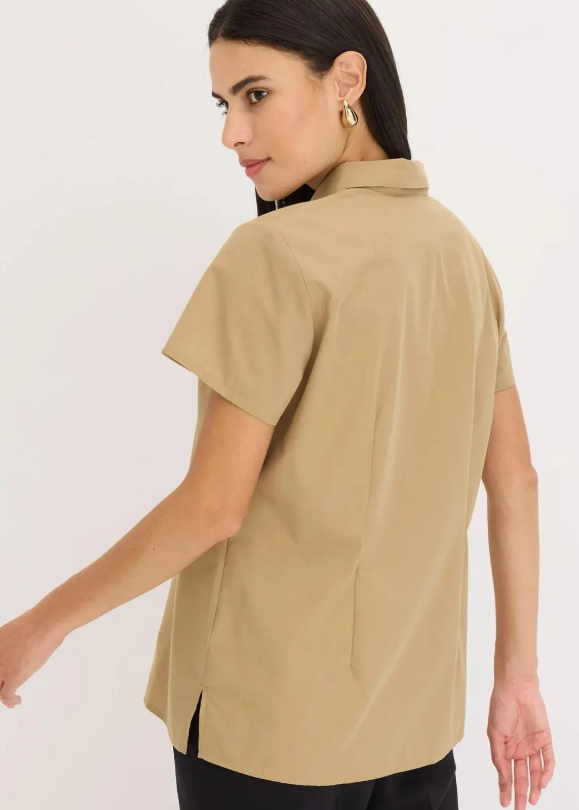 bonprix Blusen & Tuniken|Bekleidung·Jacken & Mäntel^Kurzarmbluse aus Popeline khakibraun