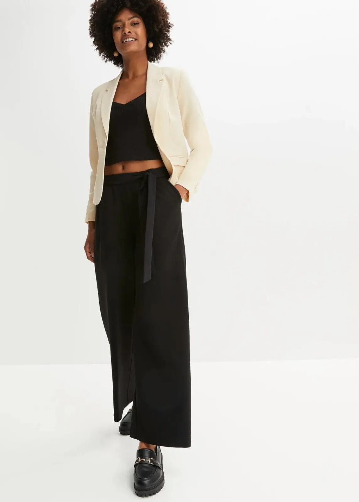 bonprix Blazer|Nachhaltigere Materialien^Kurzblazer kieselbeige