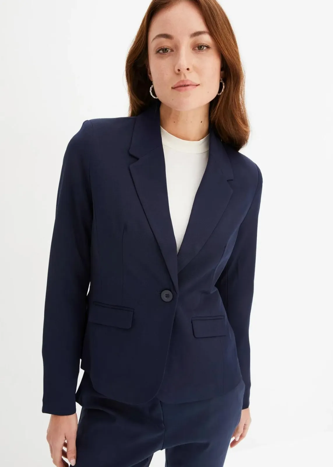 bonprix Blazer|Nachhaltigere Materialien^Kurzblazer dunkelblau