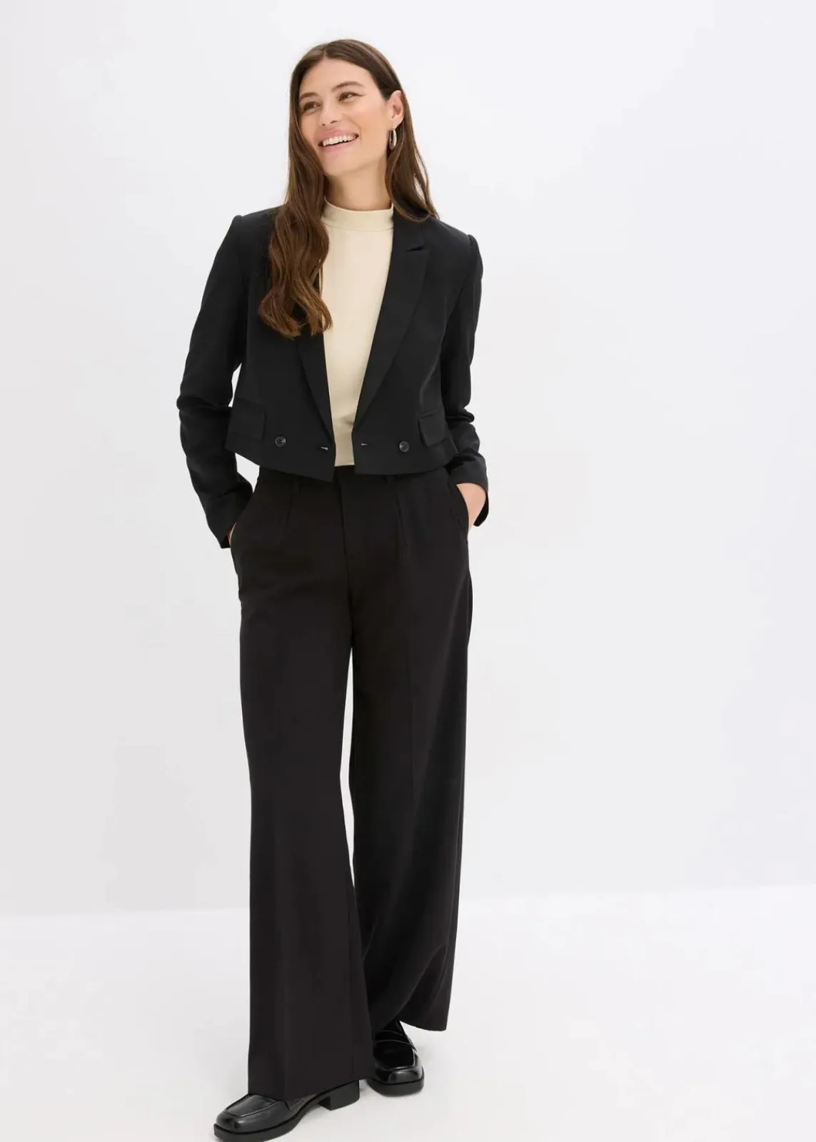 bonprix Blazer|Bekleidung·Basics^Kurzblazer schwarz