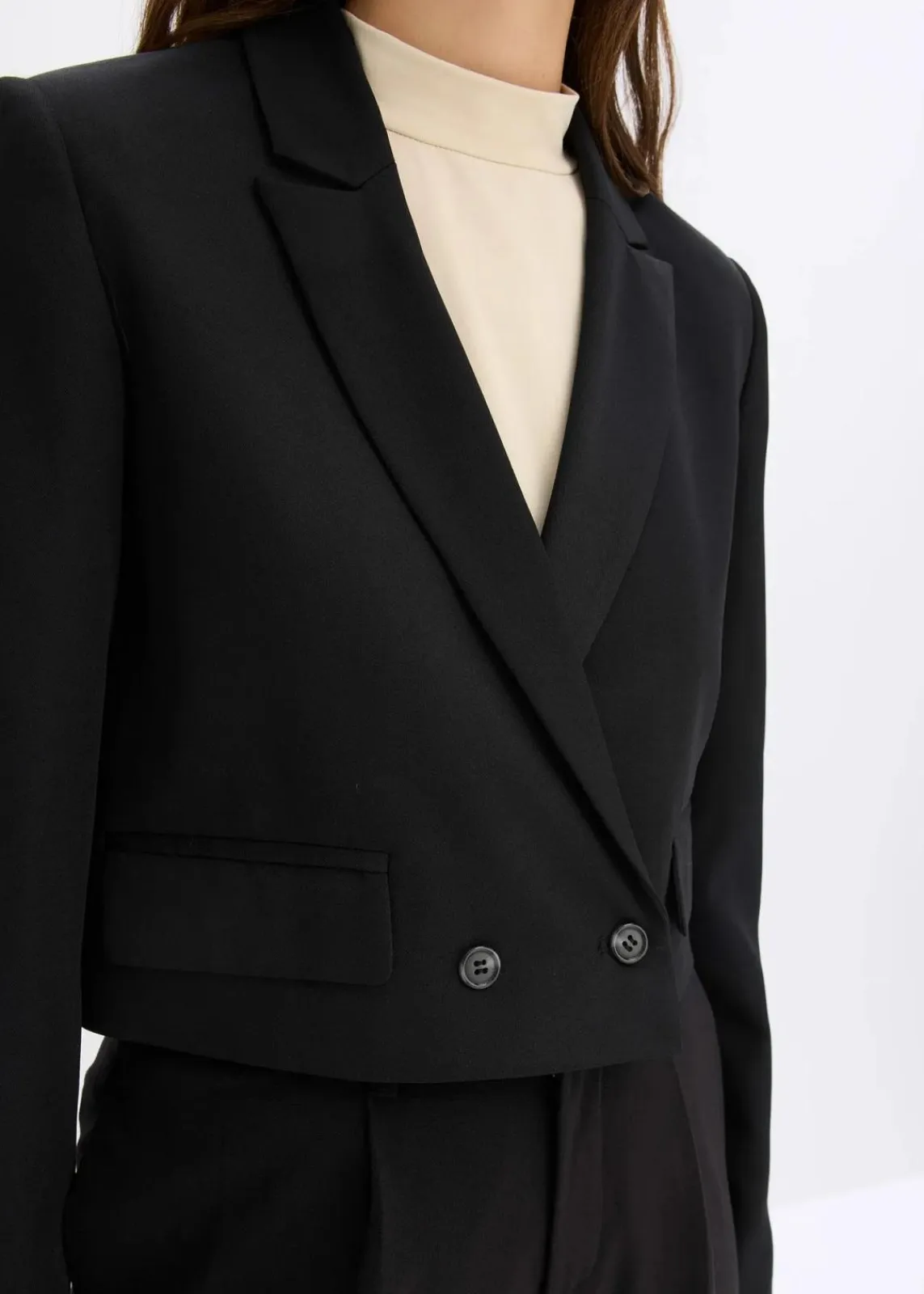 bonprix Blazer|Bekleidung·Basics^Kurzblazer schwarz