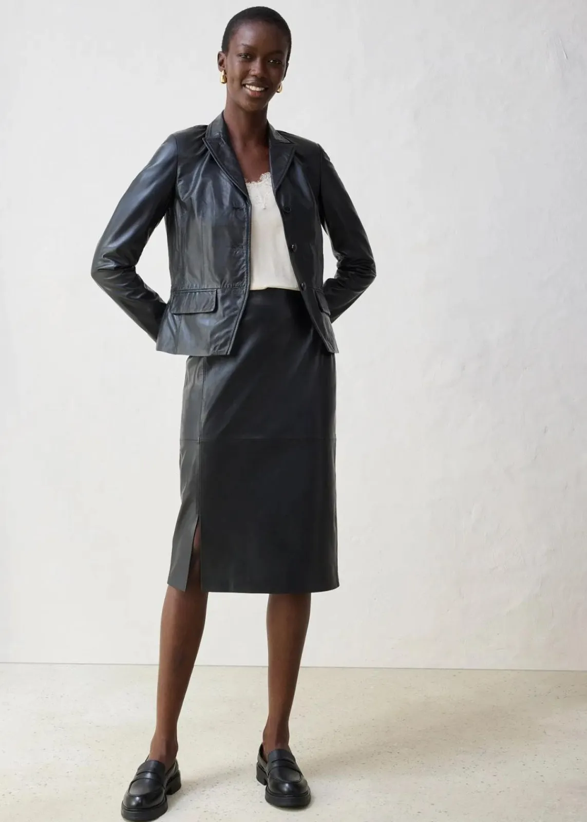 bonprix Bekleidung·Basics|Blazer^Kurzblazer aus Lammnappa schwarz