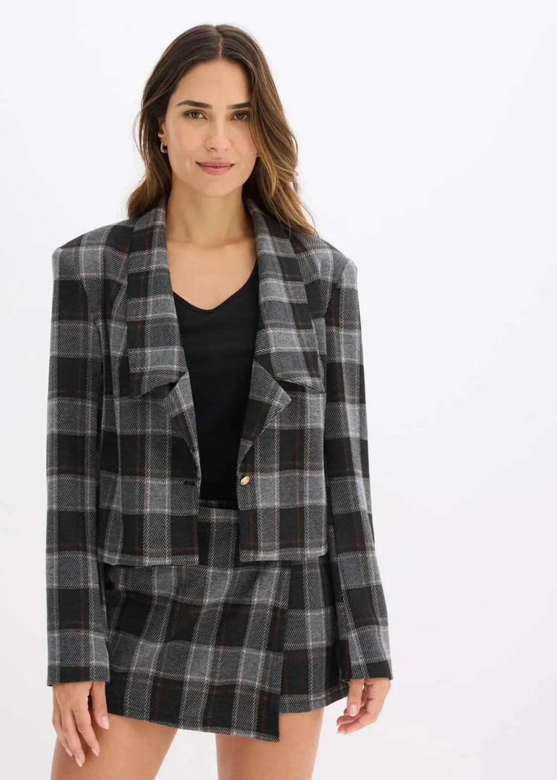bonprix Bekleidung·Basics|Blazer^Kurzblazer mit Schmuck-Knopf grau kariert
