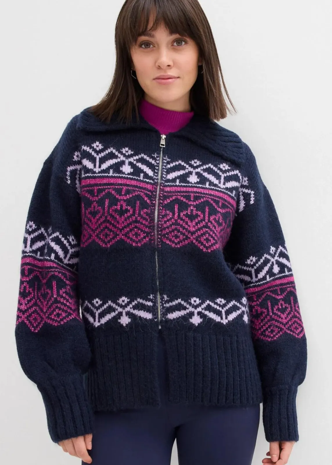 bonprix Pullover & Strickjacken|Bekleidung·Jeans^Kurze Norweger-Strickjacke dunkelblau bedruckt