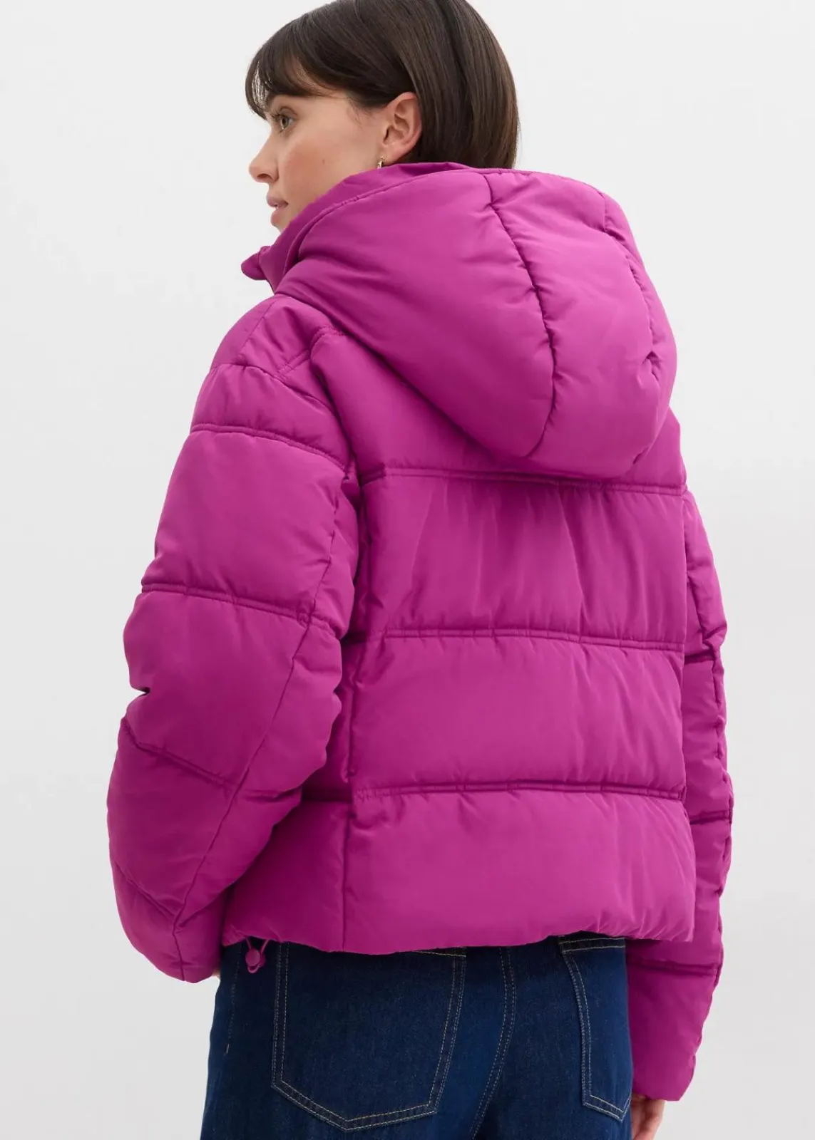bonprix Jacken & Mäntel|Nachhaltigere Materialien^Kurze Steppjacke dunkelfuchsia