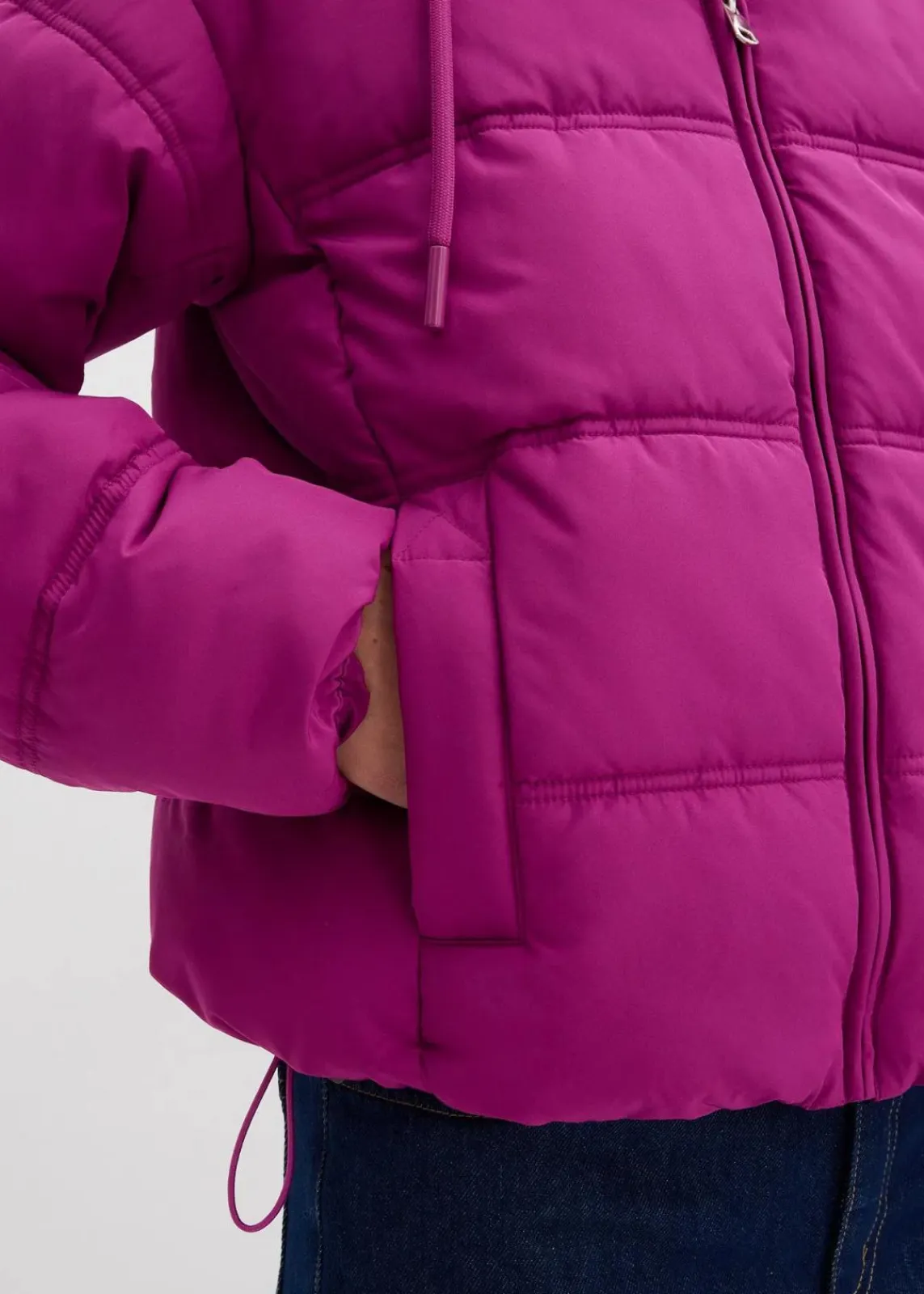 bonprix Jacken & Mäntel|Nachhaltigere Materialien^Kurze Steppjacke dunkelfuchsia