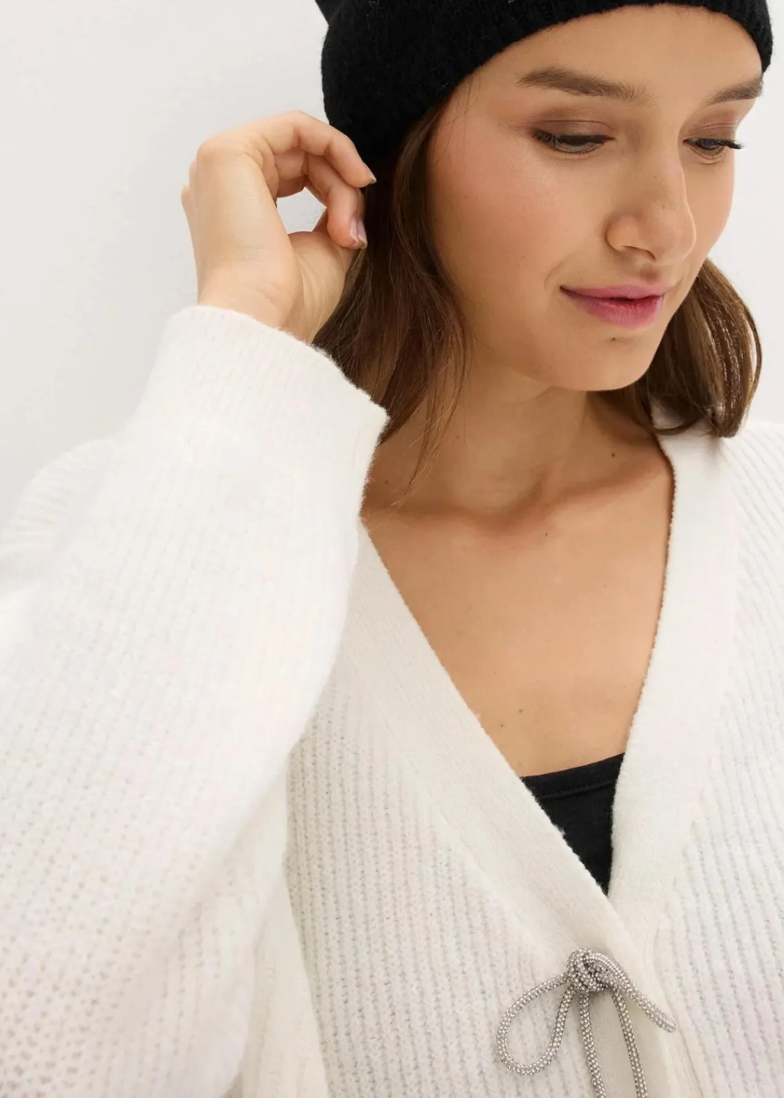 bonprix Bekleidung·Umstandsmode|Strickmode^Kurze Strickjacke wollweiß