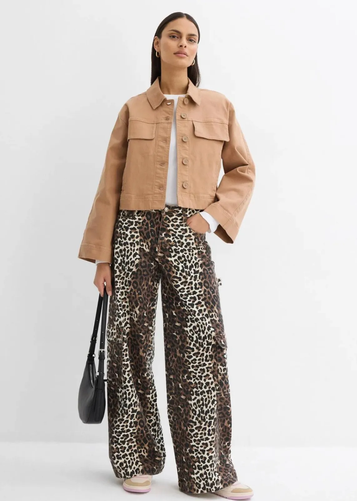 bonprix Bekleidung·Hosen|Jacken & Mäntel^Kurze Twill-Jacke camel