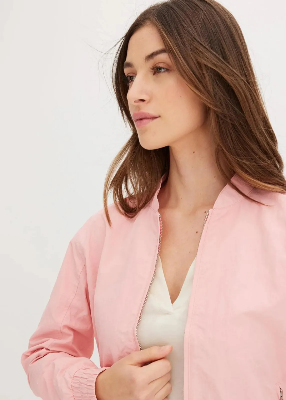 bonprix Jacken & Mäntel|Bekleidung·Hosen^Kurzer Soft-Blouson softrosa