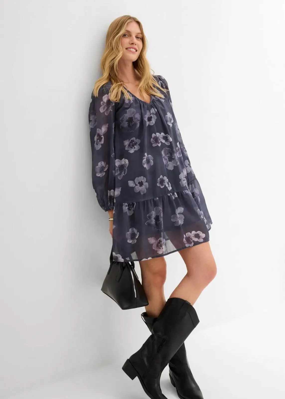 bonprix Bekleidung·Pullover & Strickjacken|Kleider^Kurzes Chiffonkleid dunkelgrau geblümt